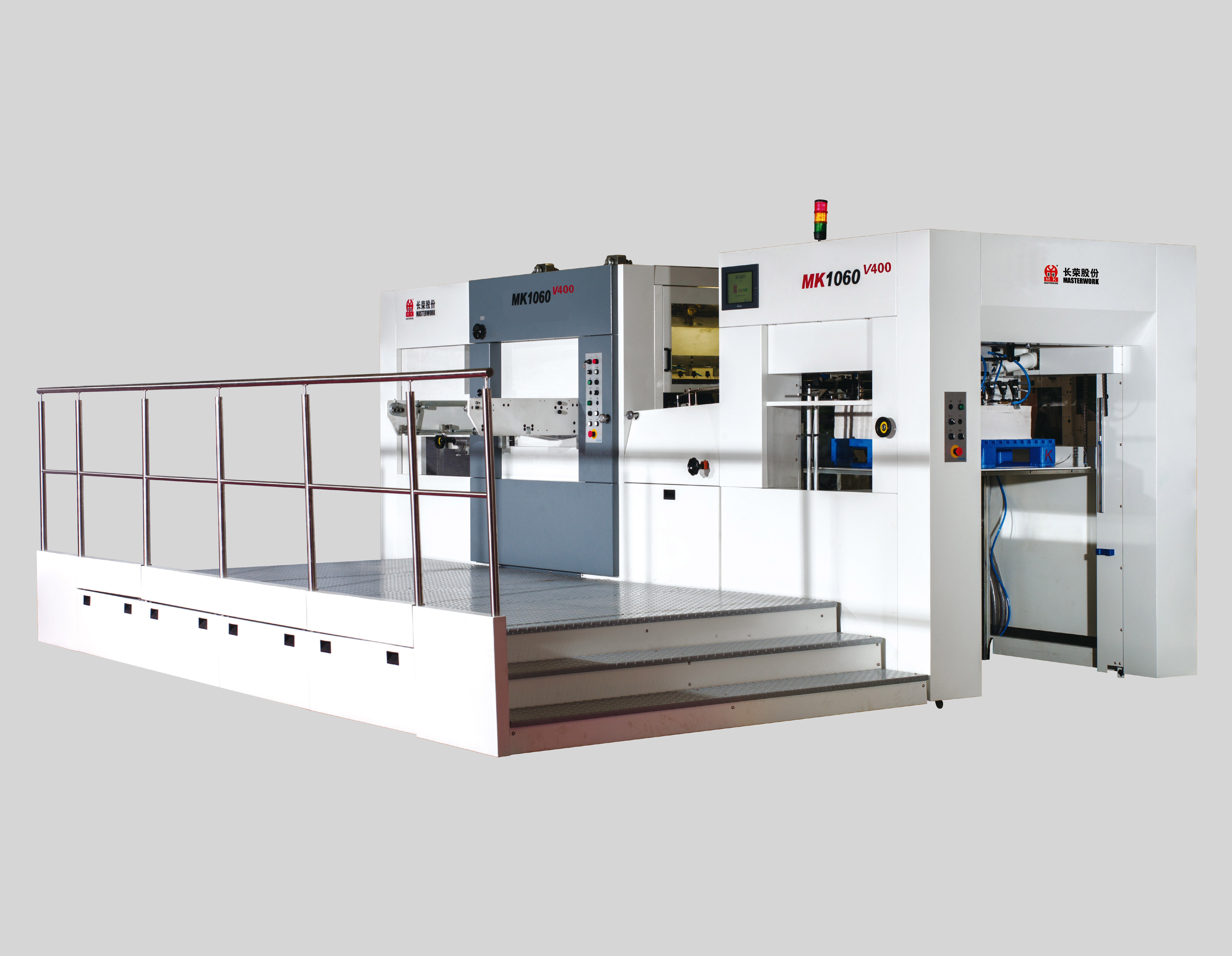 MK1060V400深壓紋模切機
技術(shù)描述：深壓紋技術(shù)
最大400噸壓力，特殊加長合壓時間，以適應(yīng)各種復(fù)雜滿版的壓紋要求。適用解決高檔禮盒-細花紋的深壓紋技術(shù)難題。